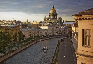 Авиабилеты на майские праздники в Санкт-Петербург 